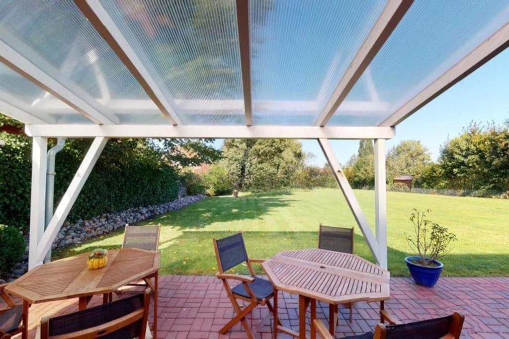 Idyllisches Grosses Ferienhaus 페마른 외부 사진